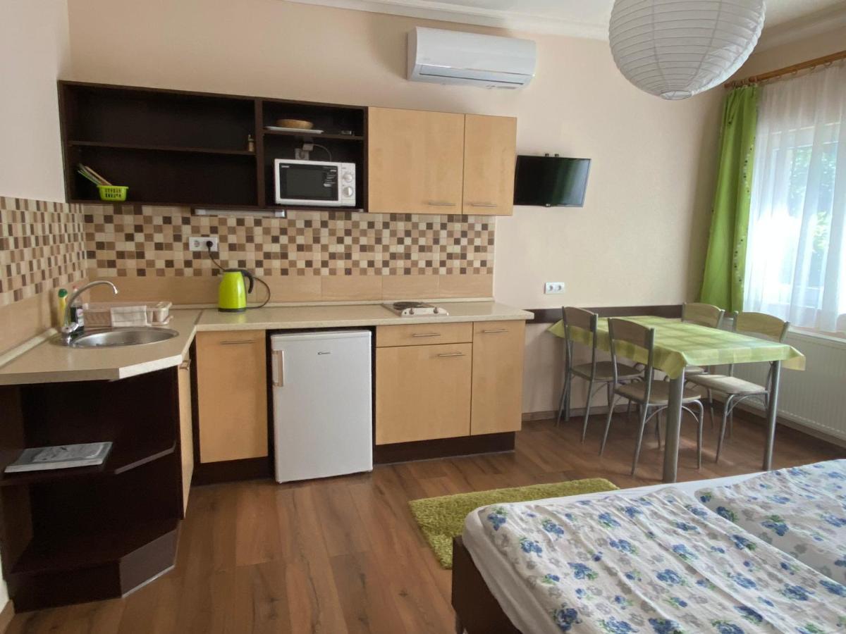 Hajdúszoboszló Magyar Apartman Iii. 아파트 외부 사진