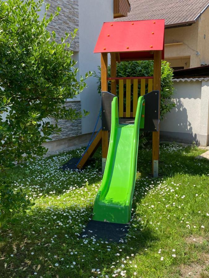 Hajdúszoboszló Magyar Apartman Iii. 아파트 외부 사진
