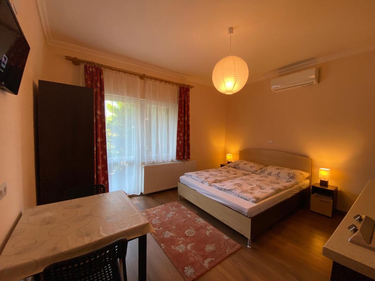 Hajdúszoboszló Magyar Apartman Iii. 아파트 외부 사진