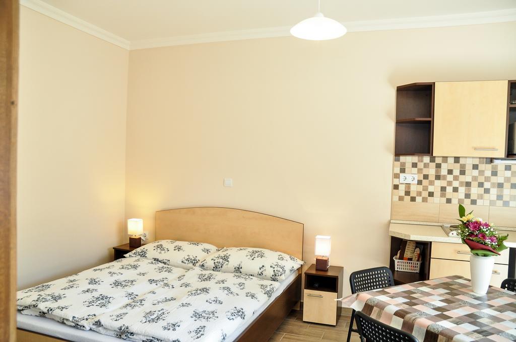 Hajdúszoboszló Magyar Apartman Iii. 아파트 외부 사진